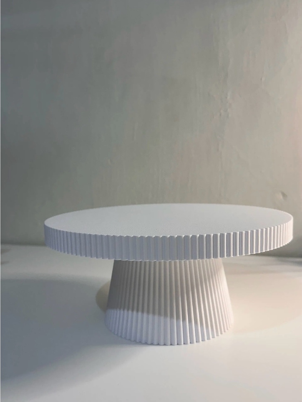 White Textured Cake Stand Pedestal - Home Dining